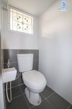 *****ทาวน์เฮ้าส์มือสองย่านนนทบุรี ม.แกรนด์พลีโน่ รัตนาธิเบศร์ บนเนื้อที่ 18 ตร.ว. ฟังก์ชัน 3 ห้องนอน 2 ห้องน้ำ 1 ที่จอดรถ บ้านสวย พร้อมอยู่ แถมฟรี! 1 เครื่องปรับอากาศ ทำเลดี เชื่อมต่อถ.ติวานนท์, ถ.รัตนาธิเบศร์, ถ.นครอินทร์, ถ.ราชพฤกษ์ ใกล้รถไฟฟ้าสายสีม่วง "สถานีบางพลู"